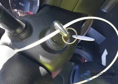 2018 Kia Forte S из США, поврежденный, VIN 3KPFL4A77JE249683